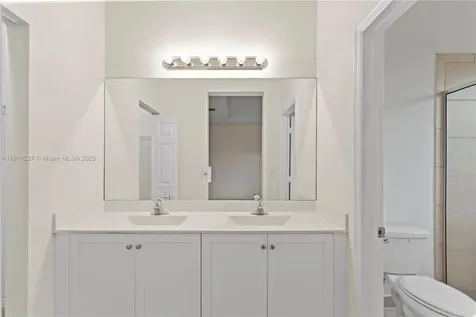 6496 S Anise Court Davie FL 33314