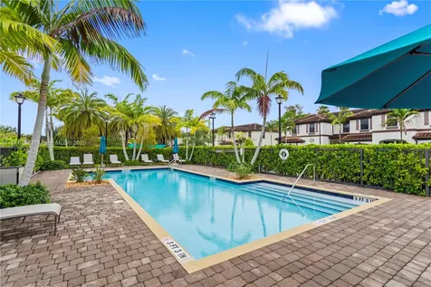 6496 S Anise Court Davie FL 33314