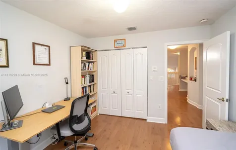 10914 NW 70th Street Doral FL 33178