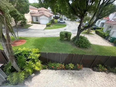 10914 NW 70th Street Doral FL 33178