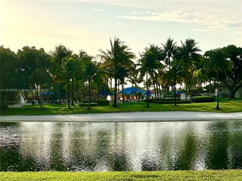 10914 NW 70th Street Doral FL 33178