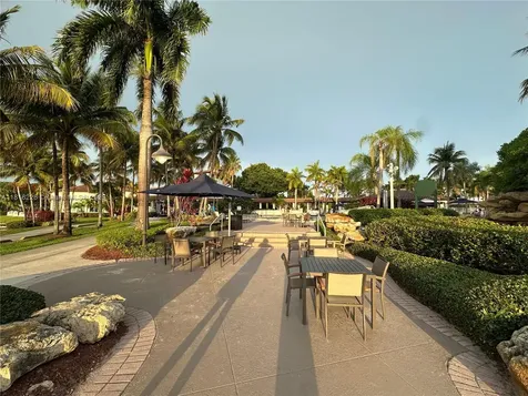 10914 NW 70th Street Doral FL 33178