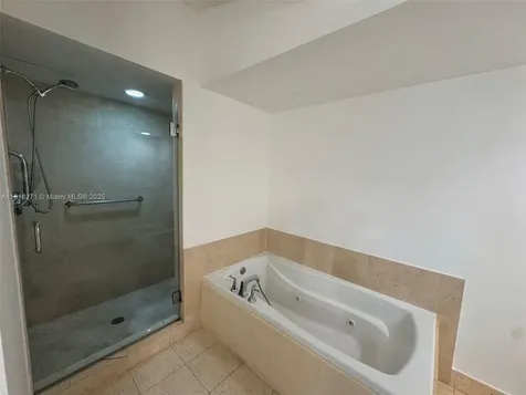 19900 E Country Club Drive Aventura FL 33180