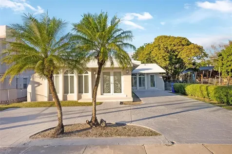 3421 SW 4th Street Miami FL 33135