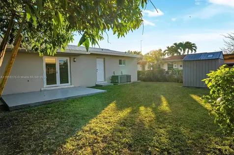 3421 SW 4th Street Miami FL 33135