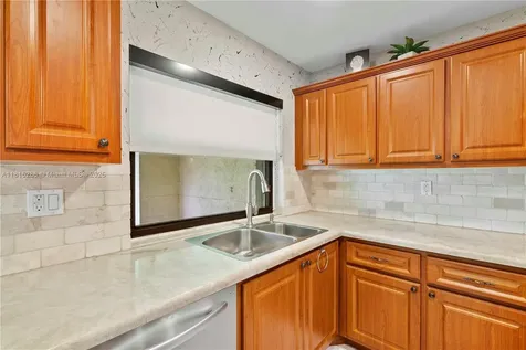 10791 NW 19th Drive Coral Springs FL 33071