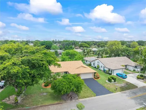 10791 NW 19th Drive Coral Springs FL 33071