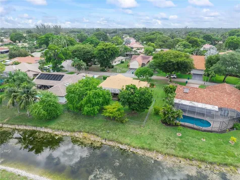 10791 NW 19th Drive Coral Springs FL 33071