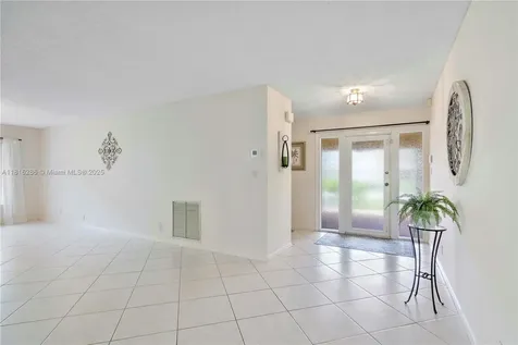 10791 NW 19th Drive Coral Springs FL 33071