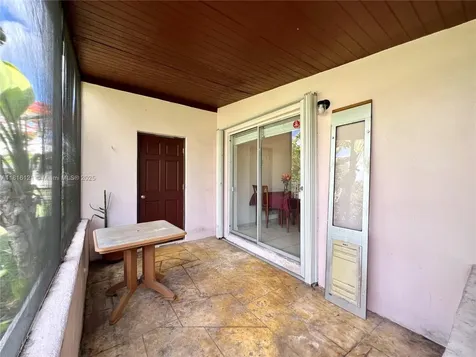 9950 Bahama Drive Cutler Bay FL 33189