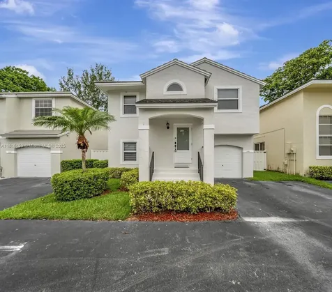 9883 NW 2nd Street Plantation FL 33324