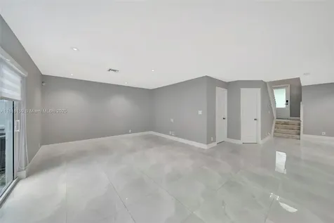 9883 NW 2nd Street Plantation FL 33324