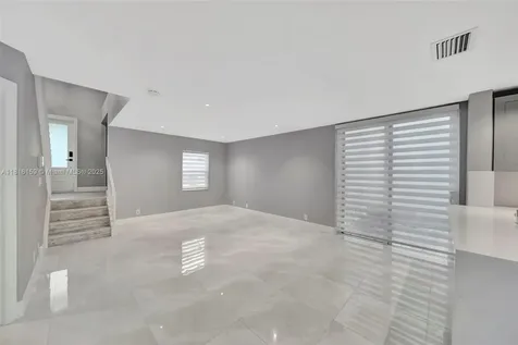 9883 NW 2nd Street Plantation FL 33324