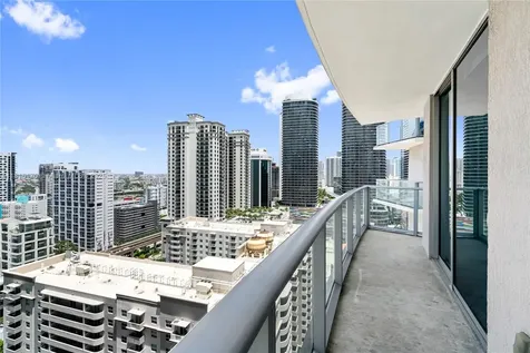 1100 S Miami Avenue Miami FL 33130