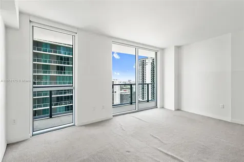 1100 S Miami Avenue Miami FL 33130