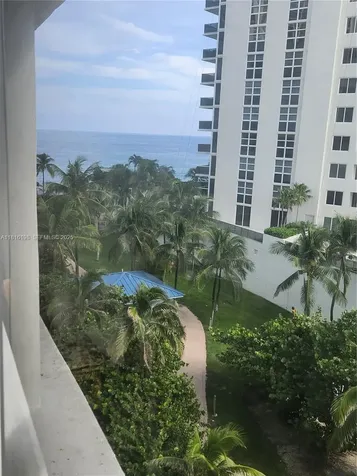 19201 Collins Avenue Sunny Isles Beach FL 33160