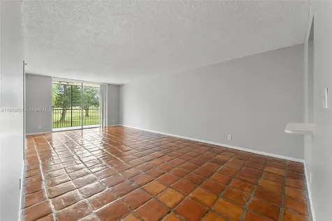 3150 W Rolling Hills Circle Davie FL 33328