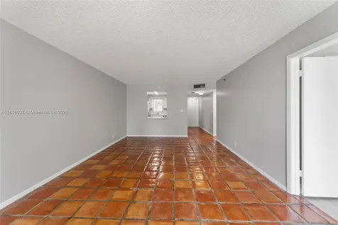 3150 W Rolling Hills Circle Davie FL 33328