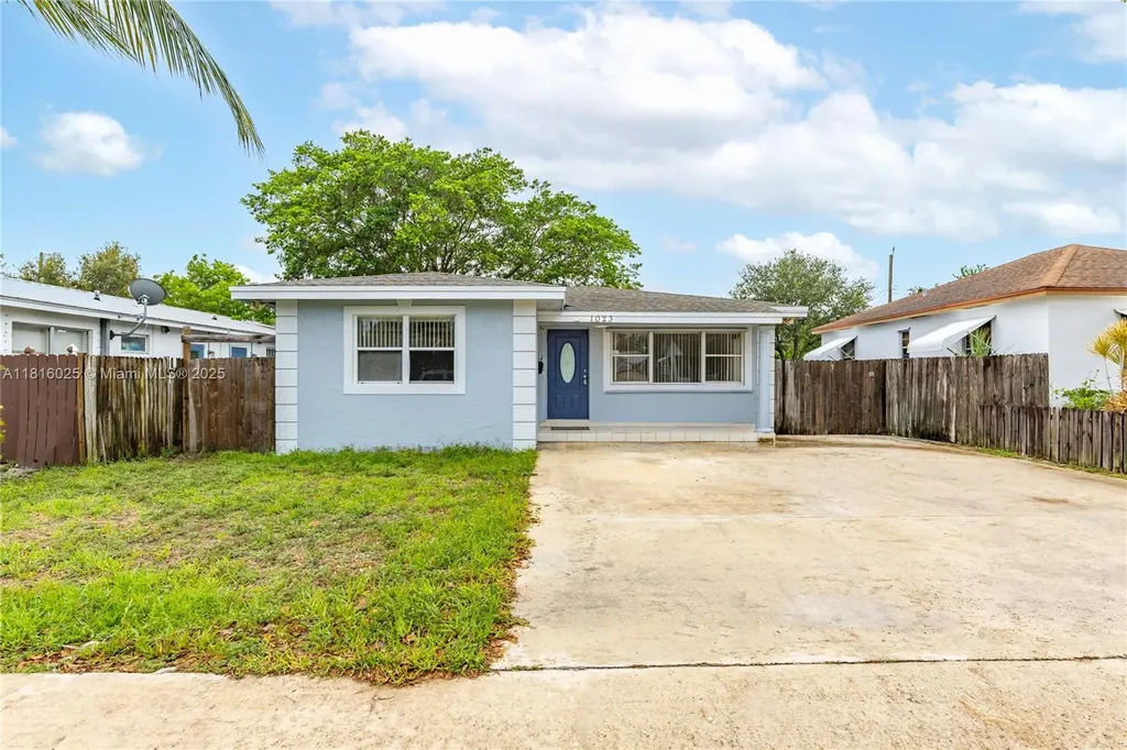 1023 N F Street Lake Worth FL 33460