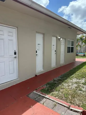 2916 Funston Street Hollywood FL 33020