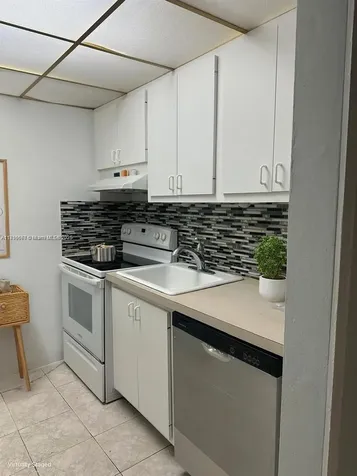 2916 Funston Street Hollywood FL 33020