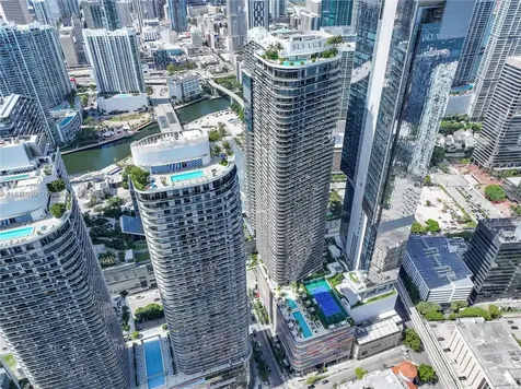 801 S Miami Avenue Miami FL 33130