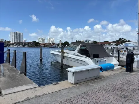 3601 NE 207th Street #N41 Aventura FL 33180