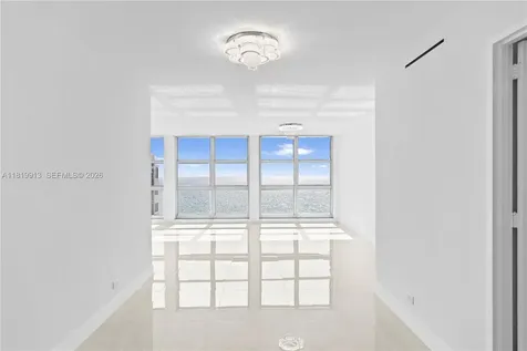 5055 Collins Avenue Miami Beach FL 33140