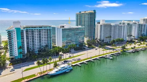 5055 Collins Avenue Miami Beach FL 33140