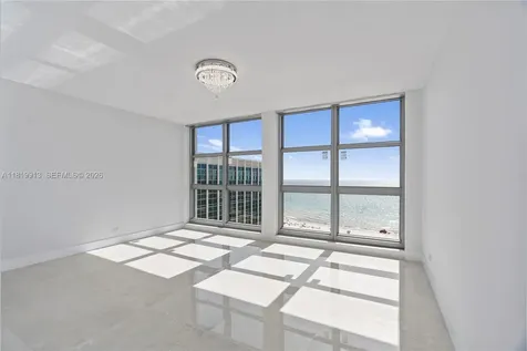 5055 Collins Avenue Miami Beach FL 33140