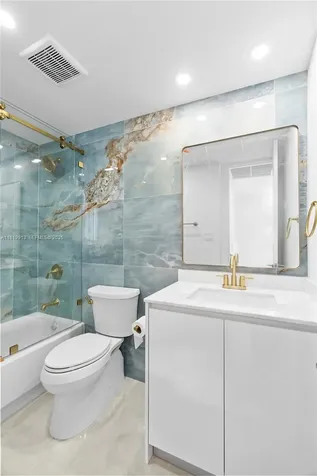 5055 Collins Avenue Miami Beach FL 33140