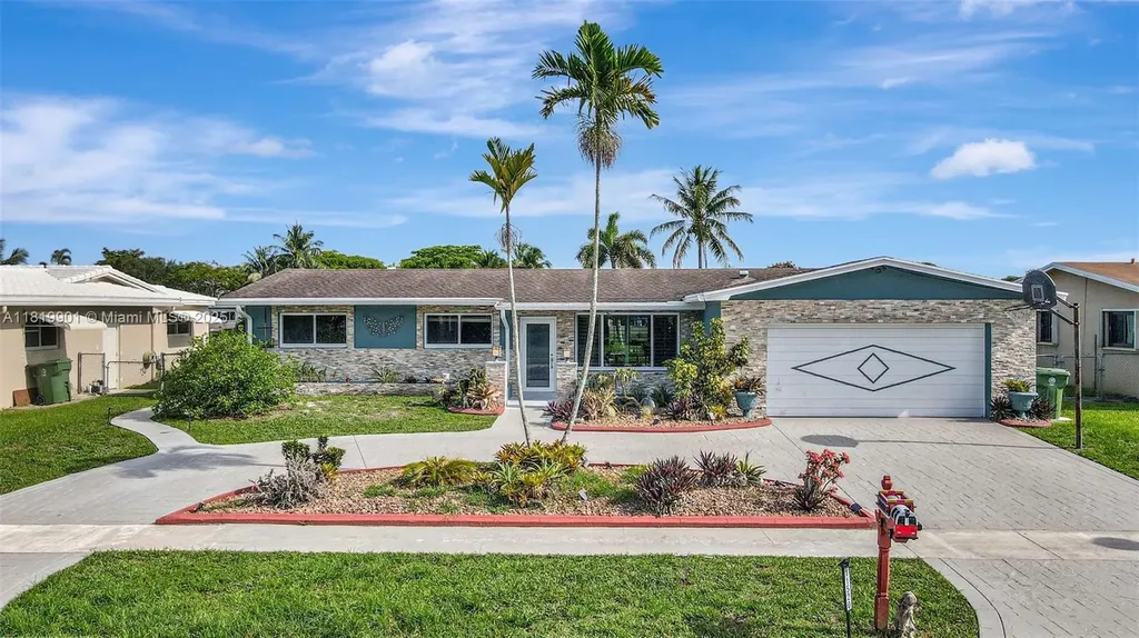 11520 NW 23rd Street Pembroke Pines FL 33026