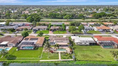 11520 NW 23rd Street Pembroke Pines FL 33026