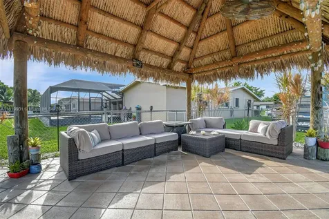 11520 NW 23rd Street Pembroke Pines FL 33026