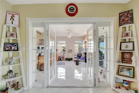 11520 NW 23rd Street Pembroke Pines FL 33026