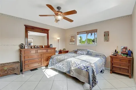 11520 NW 23rd Street Pembroke Pines FL 33026