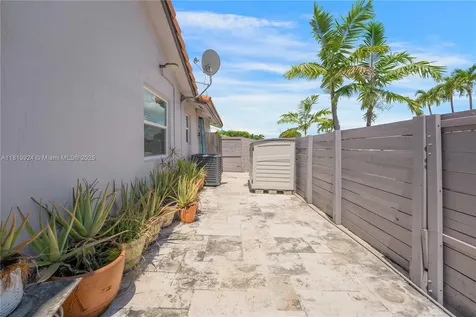 4701 SW 142nd Court Miami FL 33175