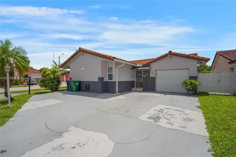 4701 SW 142nd Court Miami FL 33175