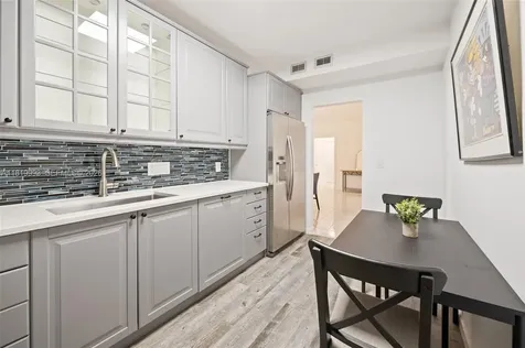 10185 Collins Avenue Bal Harbour FL 33154