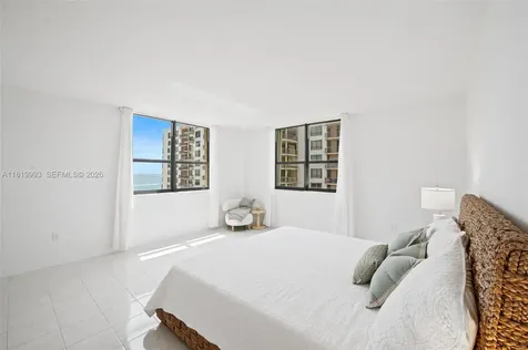 10185 Collins Avenue Bal Harbour FL 33154