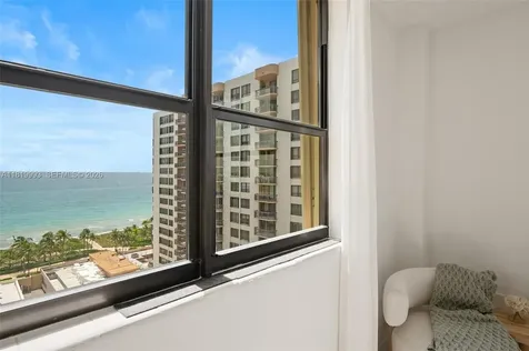 10185 Collins Avenue Bal Harbour FL 33154
