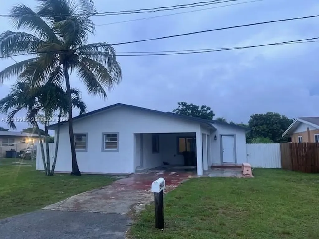 21221 SW 120 Avenue Miami FL 33177