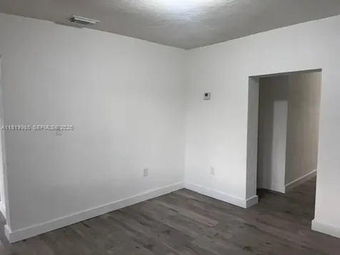 21221 SW 120 Avenue Miami FL 33177
