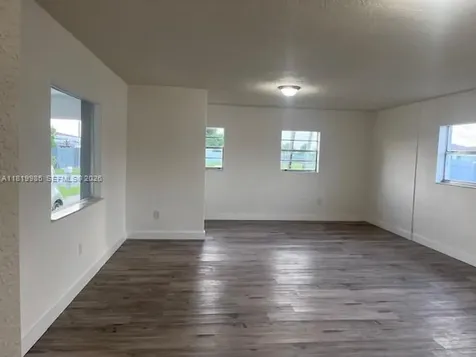 21221 SW 120 Avenue Miami FL 33177