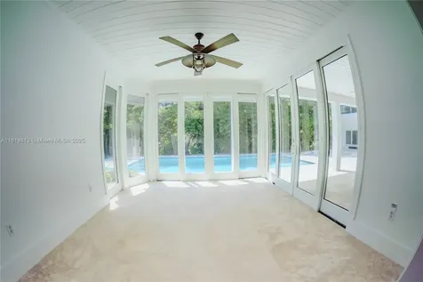 6540 SW 135th Terrace Pinecrest FL 33156