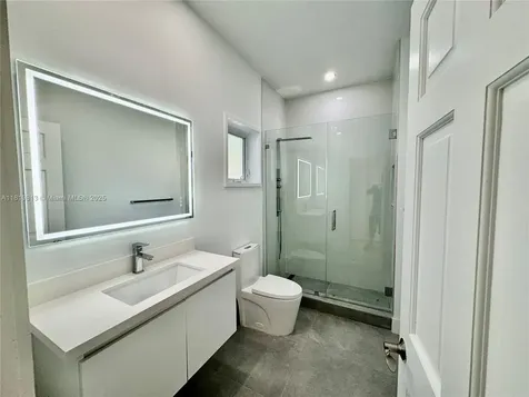 6540 SW 135th Terrace Pinecrest FL 33156
