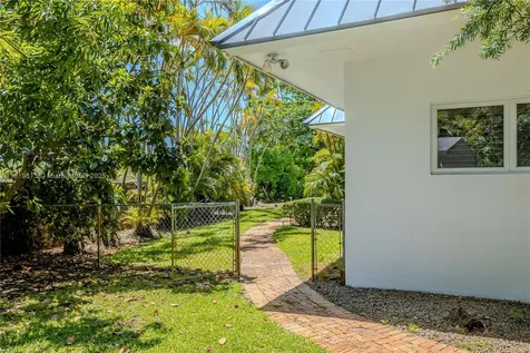 6540 SW 135th Terrace Pinecrest FL 33156