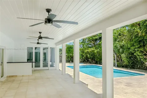 6540 SW 135th Terrace Pinecrest FL 33156