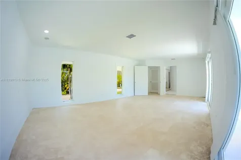 6540 SW 135th Terrace Pinecrest FL 33156