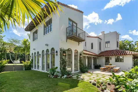 1225 N Greenway Drive Coral Gables FL 33134